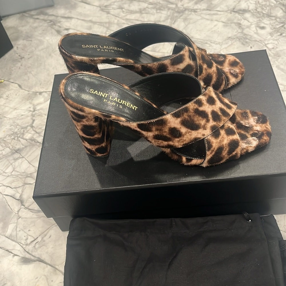 Saint Laurent women’s Mule - Picture 2 of 9